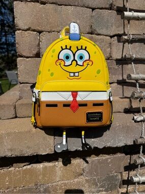 NWT Loungefly x Nickelodeon SpongeBob SquarePants Yellow Kids Mini Backpack